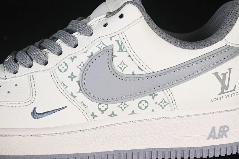 All categories Nk Air Force 1 Air Force series Nk Air Force 1 Low Air Force low-top Nike Air Force 1'07 Low LV co-branded printed beige gray Air Force 1 low-top casual sneakers HH7518-079